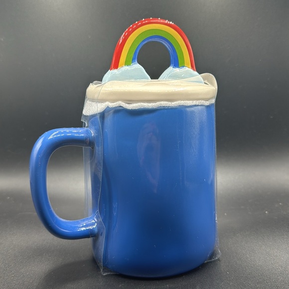 Rae Dunn Love Is Blind Blue Mug with lid - Picture 4 of 5